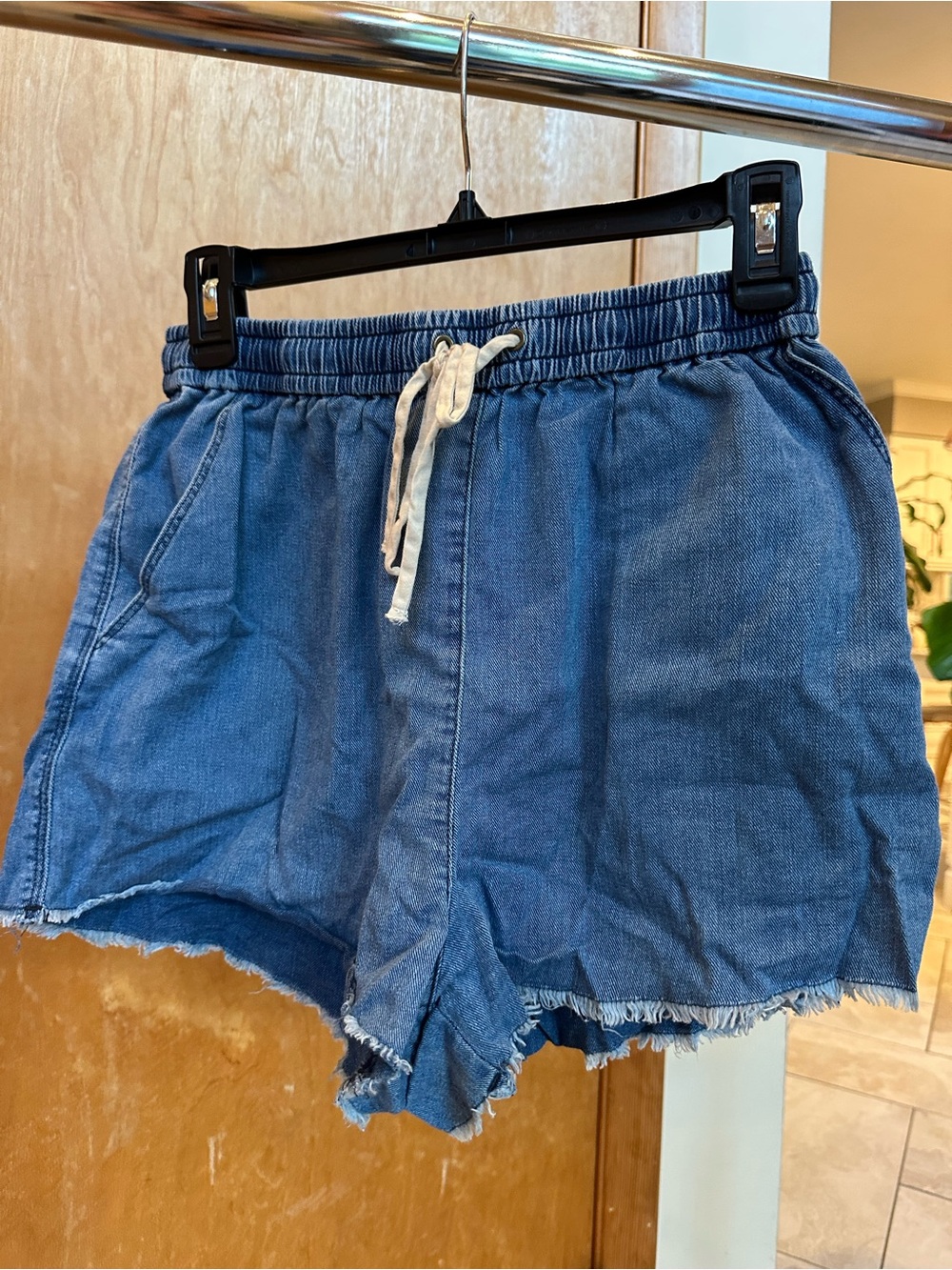 Aritzia Denim Drawstring Women’s Shorts - Blue